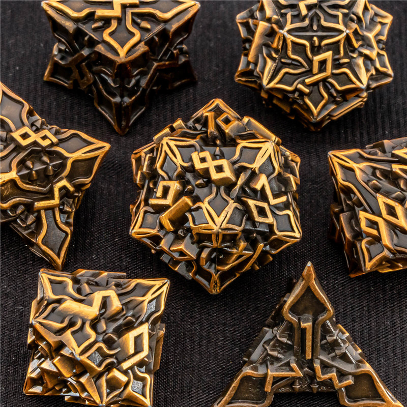 Board Game Dungeons And Dragons - Handmade Dungeon and Dragon Dice Set,