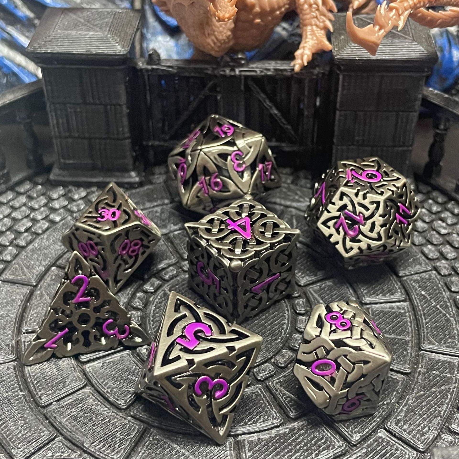 7 Pcs Cosplay D4-D20 DND Brass - огляд і ціна Dice Set Polyhedral