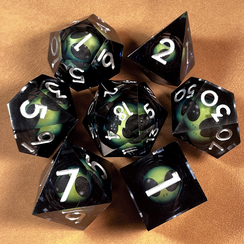 Resin Dice Set with Spinning D - огляд і ціна Board Game Dungeons And Dragons